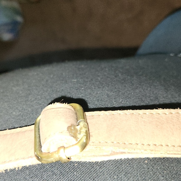 Elegant Tan and Brown Men's Messenger Bag - Picture 5 of 9